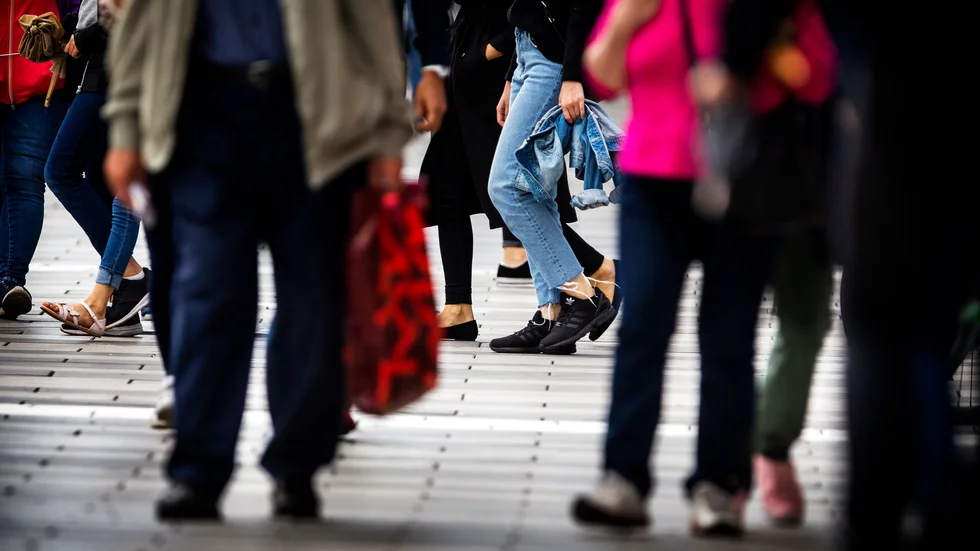 Har vi passerat antalet människor som vår planet klarar av? Skriver signaturen "Jordlevande".