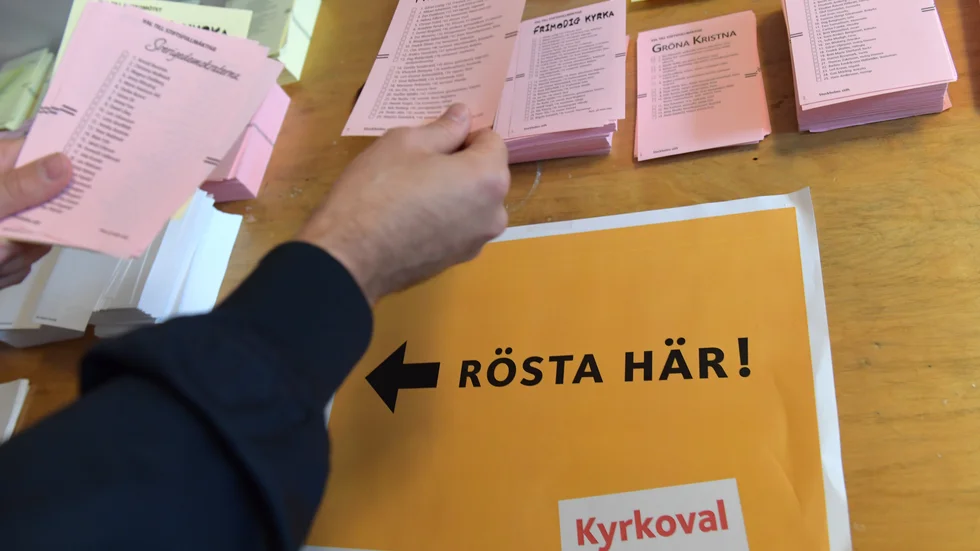 Nu skickas röstkorten ut för kyrkovalet i höst.