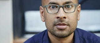 Dystopiskt kammarspel med författaren i fokus
