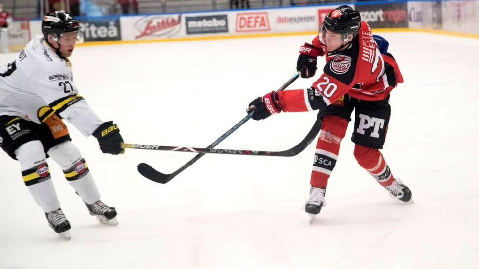 Carl Becker och Piteå vann mot Vännäs med 5-1.
