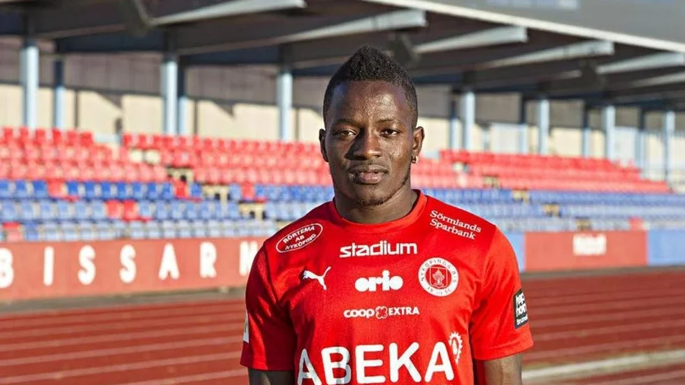 Tejan Bah är klar för spel i PIF. (Arkivbild)