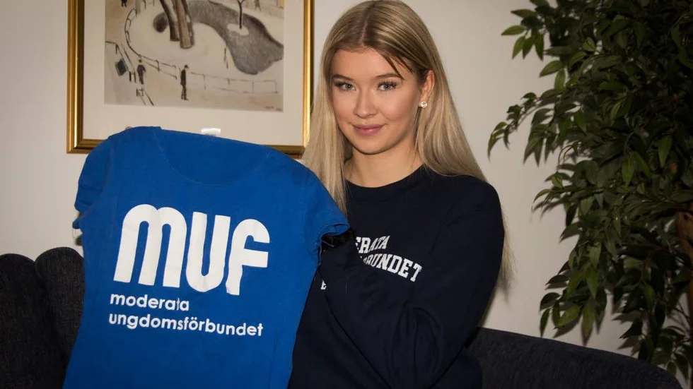 NYTT FÖRBUND. Nyuppstartade MUF vill ge Piteås ungdomar ett alternativ till höger. Cornelia Johansson startade upp Moderaternas ungdomsförbund i somaras.