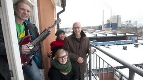 Nu ska reggaens historia i Skärblacka kartläggas via ett nytt projekt. Bland deltagarna finns från vänster Dana Nilsson, Sofia Lidén (främst), Eva Lundgren Stenbom och Bob Nordqvist.