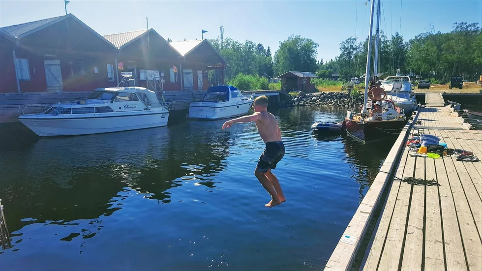 Junkön är en av öarna där Luleå kommun har uthyrningsstugor och service. 2022 blev inte riktigt lika bra som soliga 2021 men trots sämre väder kan kommunen se tillbaka på en hög stugbeläggning under högsäsongen.