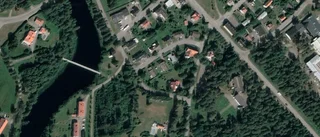 Stor villa på 205 kvadratmeter från 1964 såld i Robertsfors - priset: 1 795 000 kronor