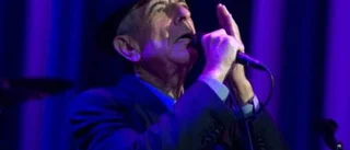 Leonard Cohen i kollaps på scen