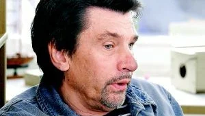 Arkivfoto: ANDERS STEINER  "Det ligger väl lite i tiden att kommunen erbjuder hushållsnära tjänster", säger Bengt Ericsson. En tanke bakom förslaget är att minska antalet fallolyckor, och därmed spara både  mänskligt lidande och pengar. Enligt förslaget ska tjänsterna inte vara behovsprövade, utan erbjudas alla invånare över 80 år.