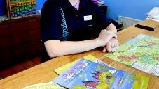 Lugnet före stormen för Lina Andersson från Nybro, som stortrivs med jobbet på Lysingsbadet.