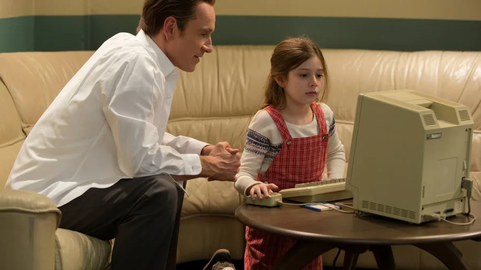 Steve Jobs. Michael Fassbender spelar Apple-grundaren Steve Jobs, som har en komplicerad relation till sin utpekade dotter. Pressbild.
Foto: Francois Duhamel