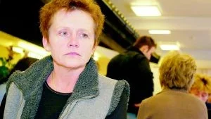 Janet Olofsson är en av de 58 som valt att gå. I januari ska hon sätta sig i skolbänken och gå omvårdnadsprogrammet, en tanke hon haft under flera år men som nu blir verklighet. - Man får ge sig själv en spark i rumpan och göra det man vill medan det går, förklarar hon.