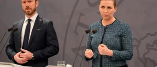 Danska oppositionen kräver val omgående