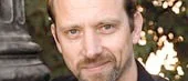Samuel Fröler till Borgsruinen i sommar