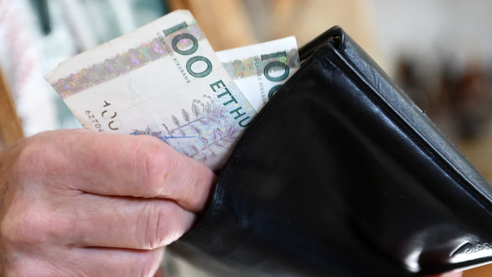 Kronans värde mot dollarn är på historiskt låg nivå.