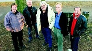 Musikanterna i Recovery Group vill med sin musik ge människor hopp. Det går att komma ur ett missbruk och det går att förändra sitt liv. Gruppmedlemmarna är från vänster Tonny Bäck, Anders Jensen, Göran Hanning, Peter Junhav och Michael Cedemark. Foto: Janne Forsby