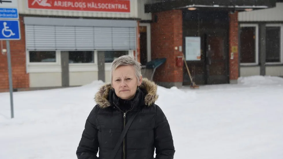 Där allt började. Maud Lestander upplever att hon fått ta ett stort ansvar för sin behandling och riktar kritik mot Arjeplogs hälsocentral när hon känner sig som ett överspelat kapitel. "Är det bara jag som undrar hur min kropp mår efter allt detta?"