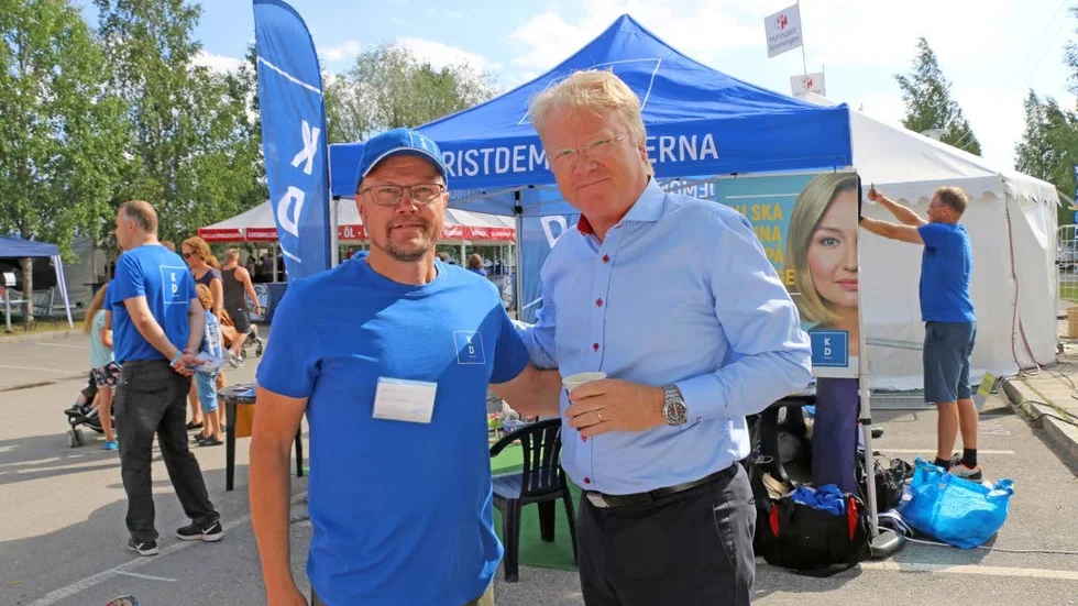 På torsdagen kom Lars Adaktusson till Stora Nolia där han träffade Håkan Kero från Pajala som toppar KDs lista till Region Norrbotten.