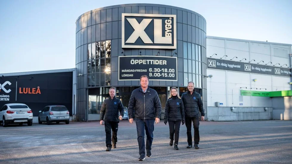 Mikael Morin har tillträtt som vd för XL bygg som ägs av Stenvalls trä med ägarna Sven Stenvall, Anna Flink och Folke Stenvall (vd).