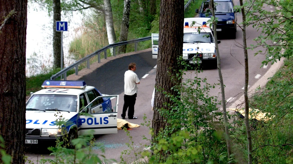 Correns fotografer Mia Karlsvärd och Peter Jigerström var tillsammans med sina kollegor först på plats vid polismorden i Malexander 1999.