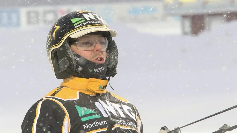 Petter Lundberg är nybliven Gävletränare. Han kommer upp till sin gamla hemmabana och kör några hästar i V64-omgången.