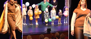 Modevisning för kvinnors rättigheter – fullsatt på Nordanåteatern när modellerna tog plats på scen
