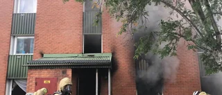 Dramatisk brand i Malmberget - Ettåring räddad genom fönster