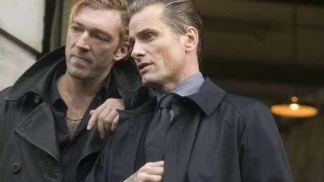 Maffiabröder. Vincent Cassel och Viggo Mortensen spelar ryska gangsters i David Cronenbergs våldsamma ”Eastern promises”. &tab;&tab;&tab;  Foto: SF