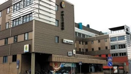 DÅLIGT FÖRTROENDE. Polisledningen i Norrbotten ska inte bara tvingas spara pengar. Ledningen har dåligt förtroende bland medarbetarna också.