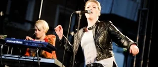 "Redo för en större scen"
