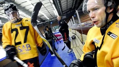 Stannar. Lagkapten Anders Burström blir kvar i Luleå ytterligare ett år. Foto: ANDREAS WÄLITALO