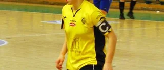 Notas körde över gästerna