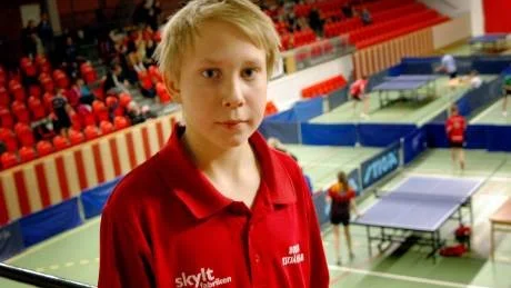 NÖJD. 13-årige Oskar Nilsson från Sävast BTK var den norrbottning som kom närmast en plats i riksfinalen i Top-12. Länet hade ingen spelare anmäld till tjejklasserna.