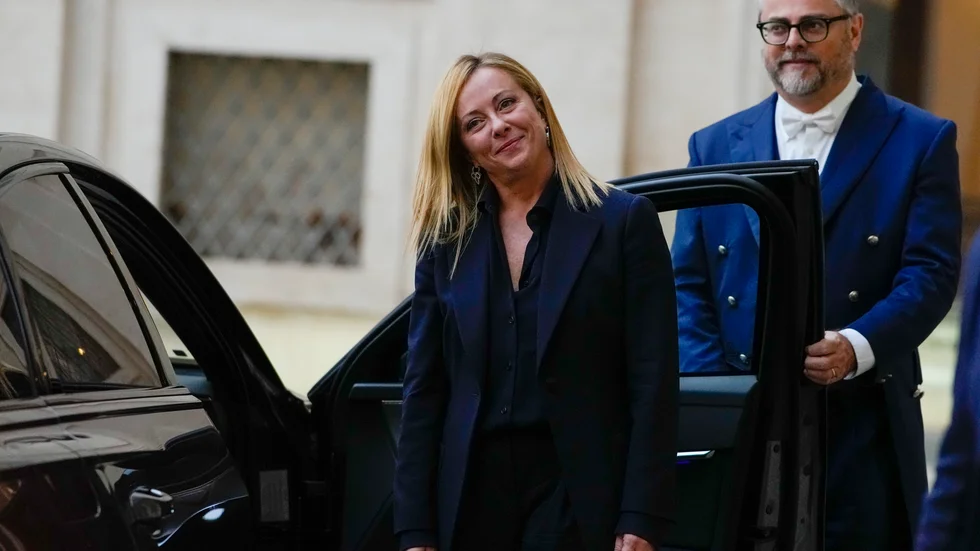 Italiens bröders partiledare Giorgia Meloni blir Italiens första kvinnliga premiärminister.