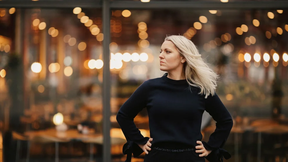 Carina Bergfeldt är tillbaka i rutan med sin självbetitlade talkshow.