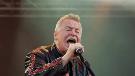 Jerry Williams bjuder på hits på lördag.