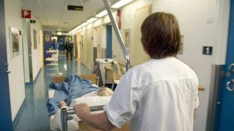 Kvinnor inom vården och omsorgen tillhör en reservarmé på 700000 med otrygga anställningar. För att säga upp dem krävs inga varsel. De plockas bara bort.