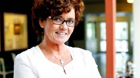Rökförbudet överraskade Carina Ferm, biträdande boendechef på Berggården. Men hon försöker anpassa sig för att vara en bra förebild på arbetet.