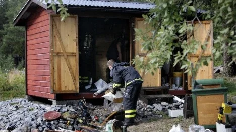 Åsknedslag brand Jävre Sandholmen