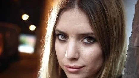 Lykke Li arbetar nu med uppföljaren till hyllade debutalbumet "Youth novels". Sångerskan beskriver sin nya musikaliska inriktning som "minimalistisk och avskalad".