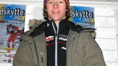 Tobias Karlsson, Piteå Skidskytte, inlede med fem bommar i Sverigecupen. Men tack vare stark skidåkning lyckades han ändå vinna sin klass. Sin klass som skidåkare visade han också i Paglasprinten.