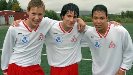 Arjeplogs målskyttar i segermatchen fr.v. Tom Johansson, Ted Kullbrandt och SVarvar Monardmi.