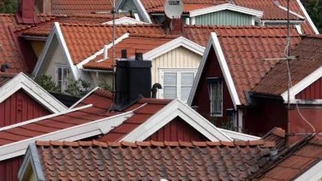 I nya hus ska eluppvärmning förbjudas, om socialdemokraterna får bestämma, och gamla hus ska få ekonomiskt stöd för att byta system. Förhoppningsvis ett kraftigt höjt sådant.