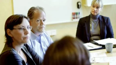 Stefan Lindbäck och Kerstin Lundqvist uppvaktade kommunledningen för att få veta mer om vad som är på gång inom näringslivet. Vid träffen medverkade bland andra Helena Stenberg, s, kommunalråd (längst till vänster i bild).