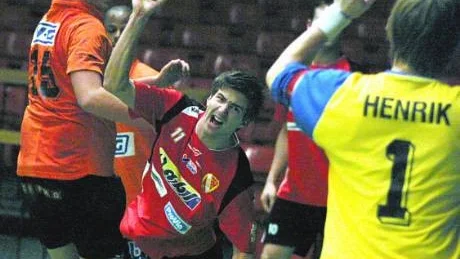 KLIPPA. Mattias Söder visade vägen när Hornskroken besegrade Brännan i handbollens division II. Förutom åtta mål stod nyförvärvet för ett riktigt vasst försvars- och anfallsspel.