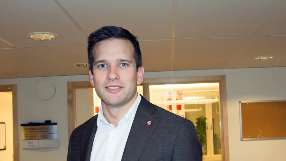 Mer behövs. Sjukvårdsminister Gabriel Wikström (S) säger sig förstå attv staten måste göra mer för att stötta landstingen om vården ska förbättras.