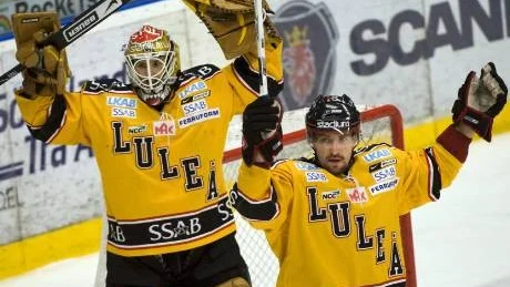 HJÄLTE. Mattias Modig räddade segern åt Luleå med en ny stormatch. Foto: SCANPIX