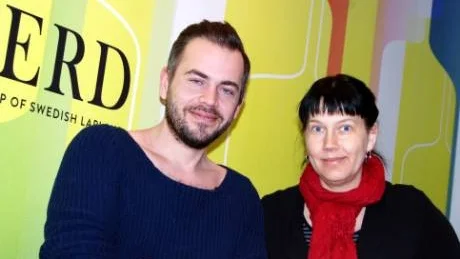 HÄLSOSAM SKÖNHETSFABRIK. Anna-Lena Viklund Rippert och Johan Viklund ser fram emot dagens invigning av den ekologiska skönhetsfabriken som expanderar. Många framtidsvisioner finns.