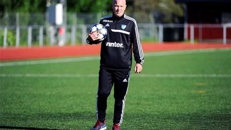 Ifk luleås tränare Fredrik Waara