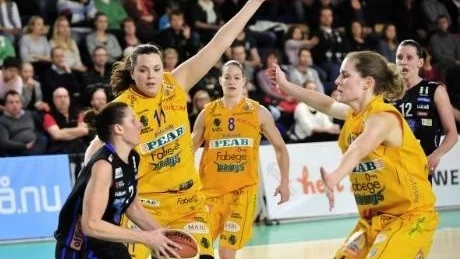 Northland Basket besegrade en av toppkonkurrenterna - Solna Vikings - hemma i Pontushallen.