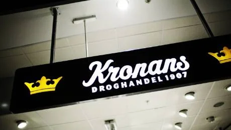 DÅLIG LÖNSAMHET. På grund av dålig lönsamhet söker nu Kronans droghandel ekonomiskt stöd från staten för att kunna fortsätta driva apoteken på glesbygden.