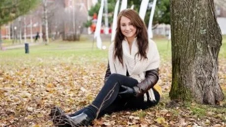Frida Olofsson, kandidat nr 7.